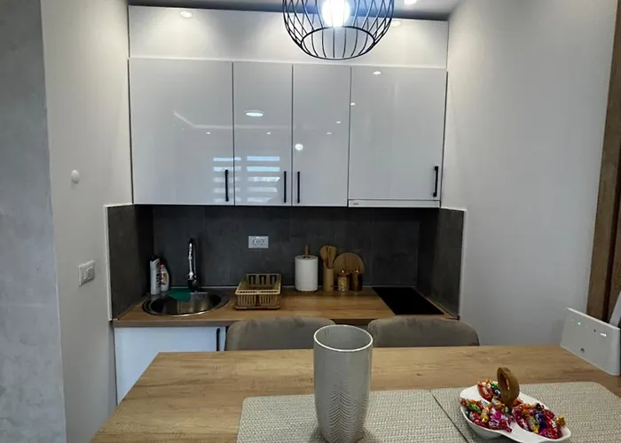 شقة Kozomara - U Sklopu Titove زلاتيبور