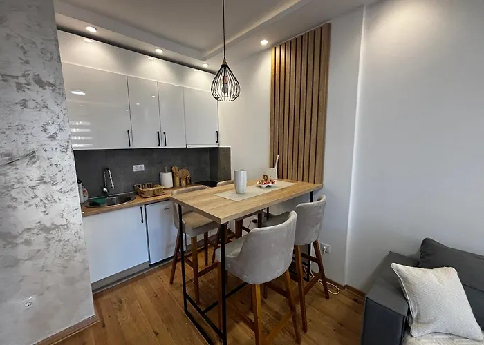 Kozomara - U Sklopu Titove شقة